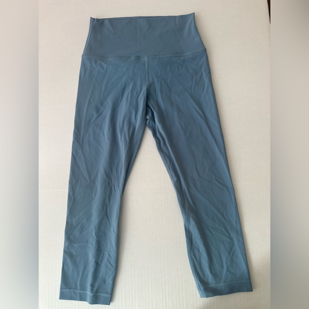 Lululemon Sky Blue 17” Align Leggings